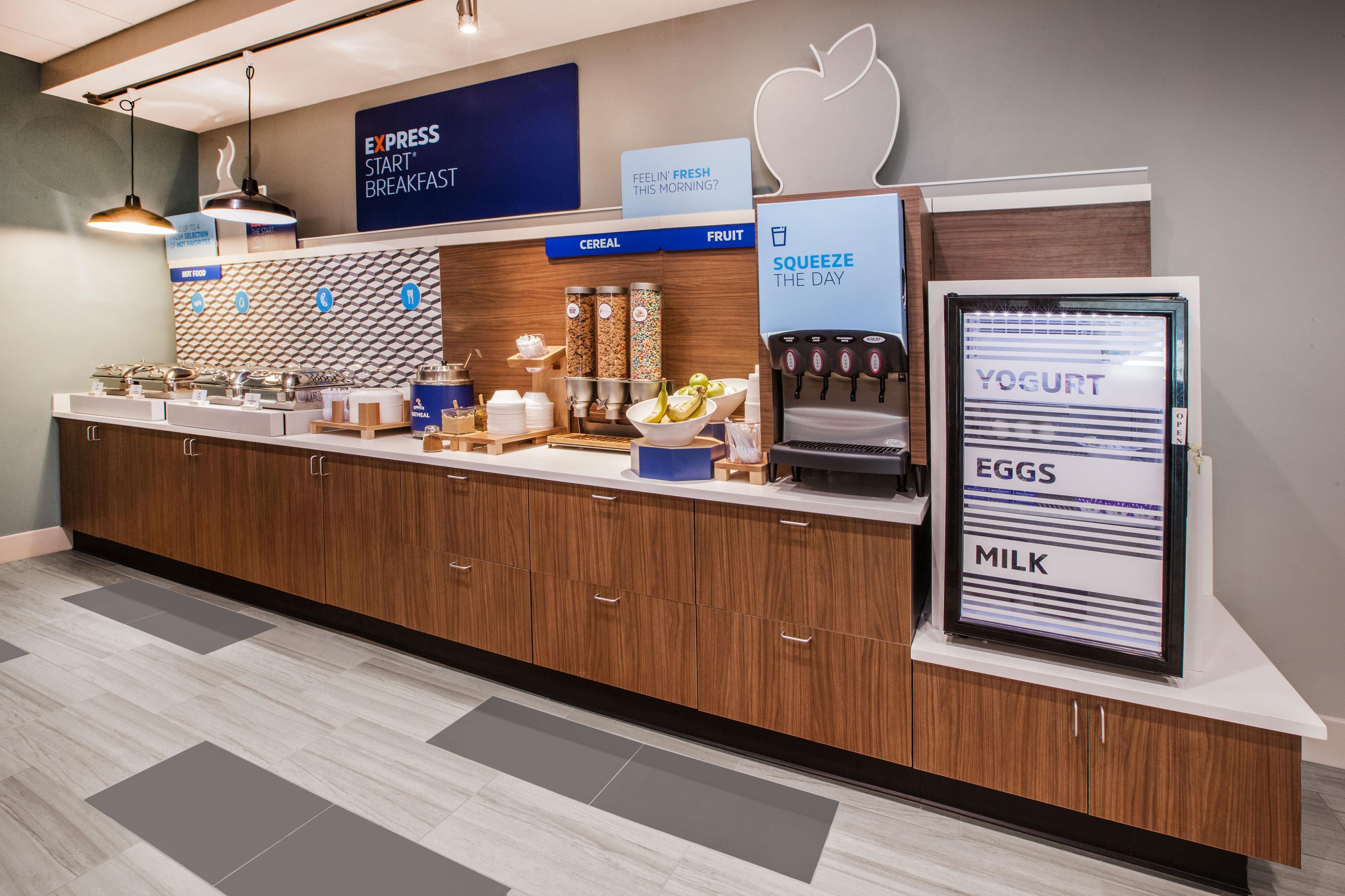 Holiday Inn Express Williamston By Ihg Bagian luar foto