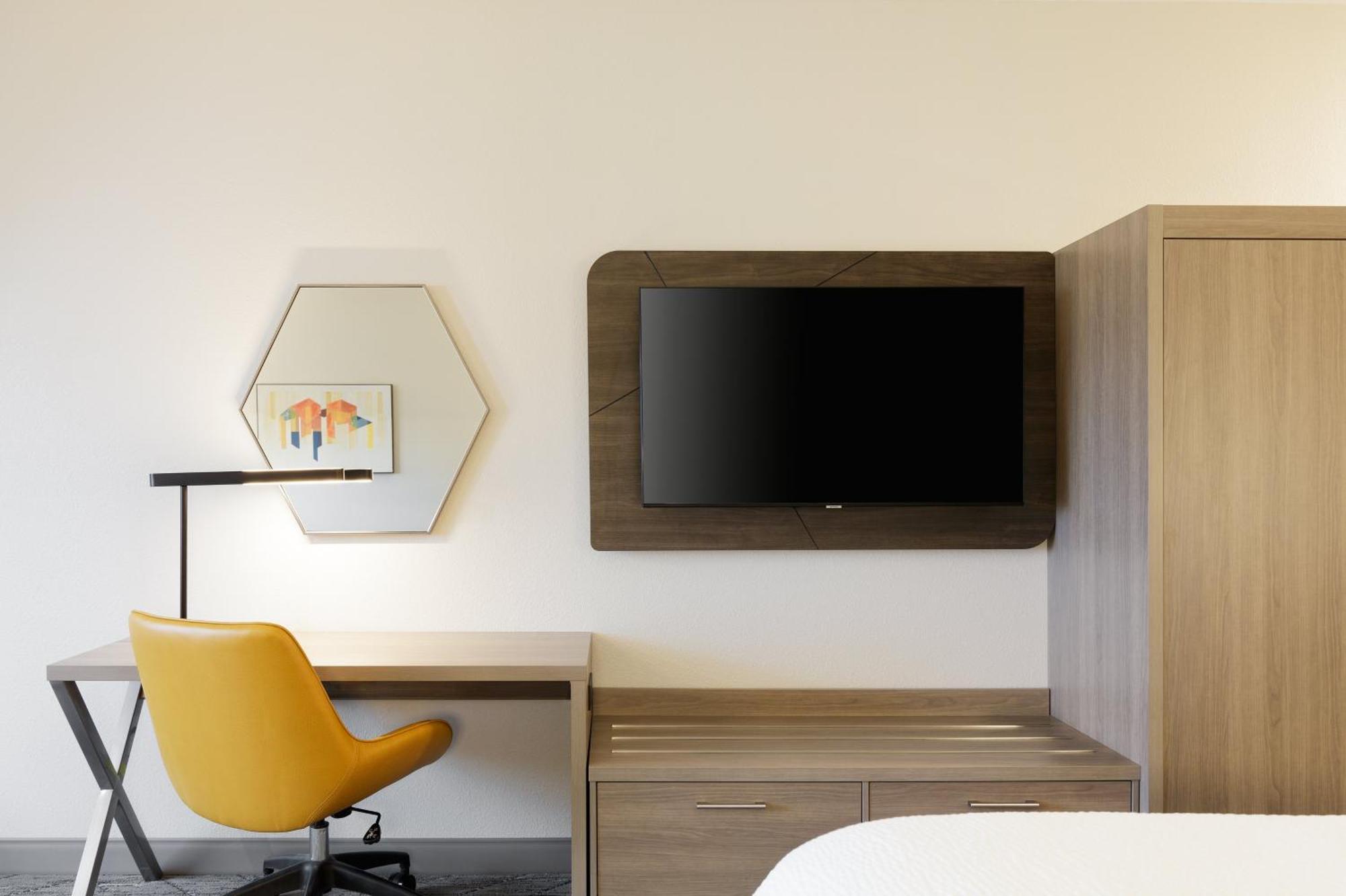 Holiday Inn Express Williamston By Ihg Bagian luar foto