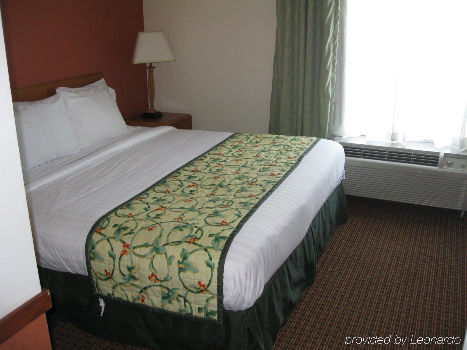 Holiday Inn Express Williamston By Ihg Bagian luar foto